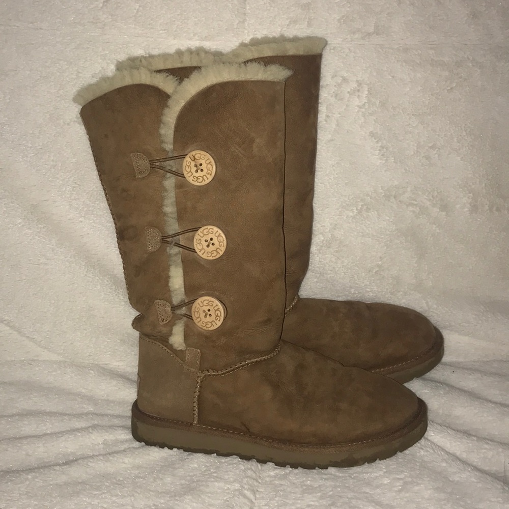UGG Boots | BAILEY BUTTON TRIPLET II BOOT